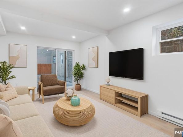 311 61st Street, West New York NJ 07093