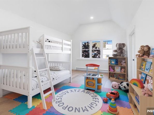 311 61st Street, West New York NJ 07093