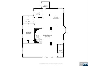 1096 Briar Way, Fort Lee NJ 07024