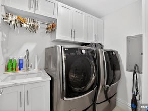 1096 Briar Way, Fort Lee NJ 07024