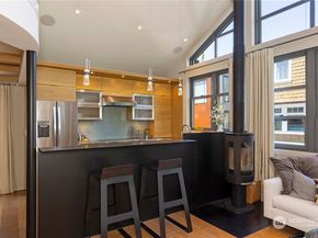 2351 Fairview Avenue E A, Seattle WA 98102