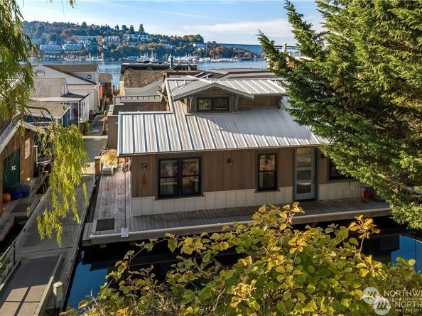 2351 Fairview Avenue E A, Seattle WA 98102
