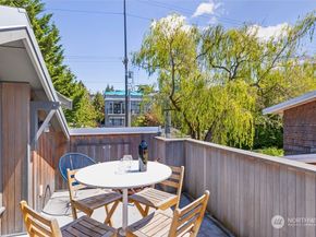 2351 Fairview Avenue E A, Seattle WA 98102