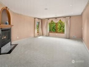 6529 161st Place SE, Bellevue WA 98006