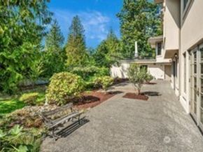 6529 161st Place SE, Bellevue WA 98006
