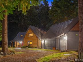 7516 230th Avenue NE, Redmond WA 98053