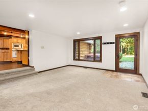 7516 230th Avenue NE, Redmond WA 98053