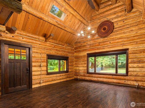 7516 230th Avenue NE, Redmond WA 98053