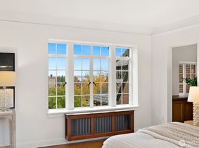 1994 Shenandoah Drive E, Seattle WA 98112