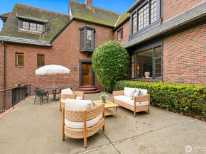 1994 Shenandoah Drive E, Seattle WA 98112