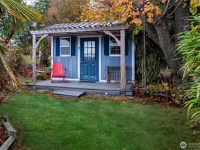 24 J View Place, Hat Island WA 98206