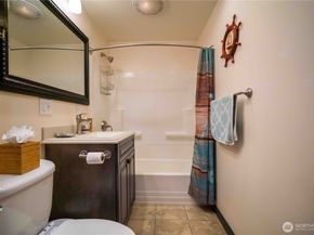 24 J View Place, Hat Island WA 98206