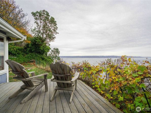 24 J View Place, Hat Island WA 98206