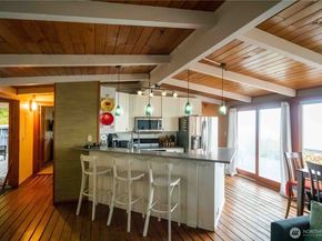 24 J View Place, Hat Island WA 98206