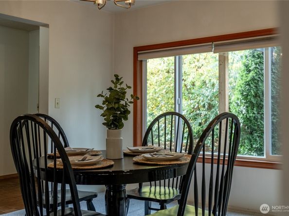20006 68th Avenue NE, Kenmore WA 98028