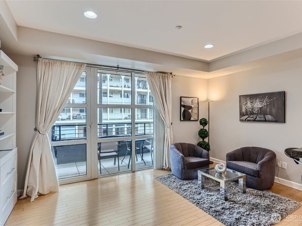 10047 Main Street 206, Bellevue WA 98004