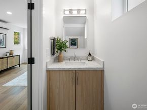 3422 20th Avenue S, Seattle WA 98144