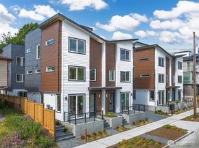 1748 B NW 62nd Street, Seattle WA 98107