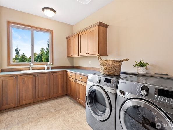 6924 65TH Avenue SE, Snohomish WA 98290