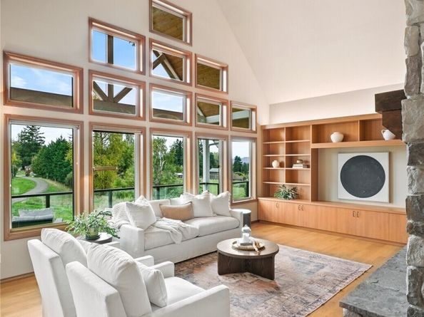 6924 65TH Avenue SE, Snohomish WA 98290