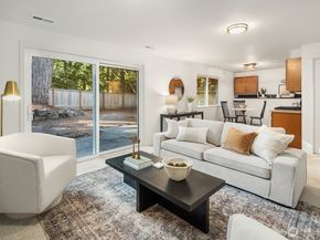 3023 255th Avenue SE, Sammamish WA 98075