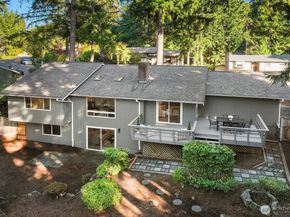 3023 255th Avenue SE, Sammamish WA 98075