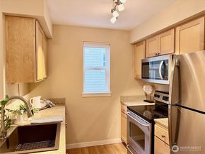 300 High School Road 224, Bainbridge Island WA 98110