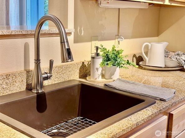 300 High School Road 224, Bainbridge Island WA 98110