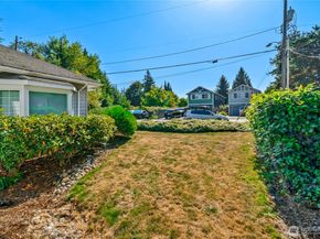 4230 S 116th Street, Tukwila WA 98168