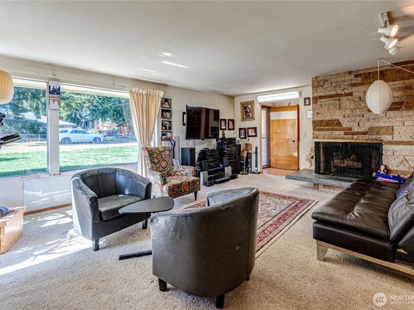 21001 80th Avenue W, Edmonds WA 98026