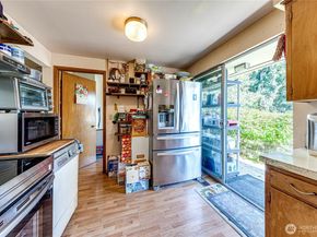 21001 80th Avenue W, Edmonds WA 98026