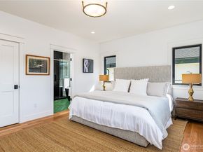 3642 33rd Avenue W, Seattle WA 98199