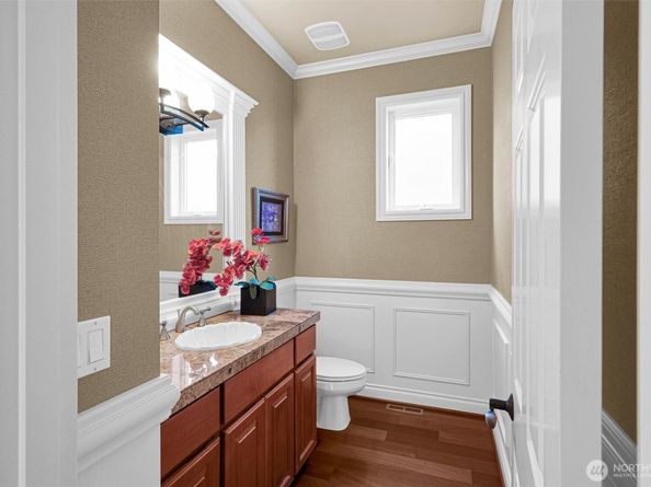 4563 162nd Lane SE, Bellevue WA 98006