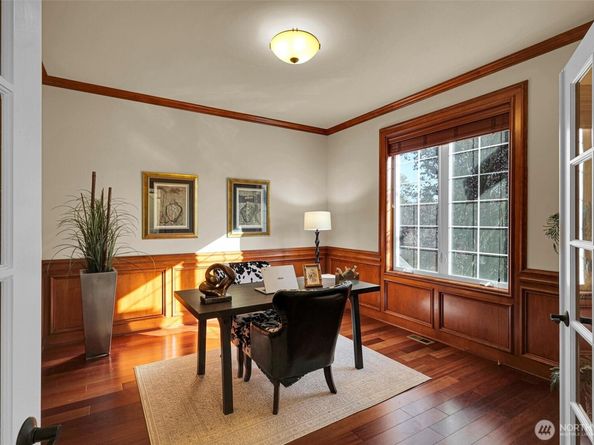4563 162nd Lane SE, Bellevue WA 98006