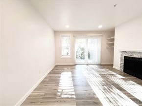 901 Sunset Boulevard NE D113, Renton WA 98056