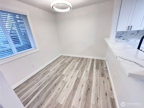 901 Sunset Boulevard NE D113, Renton WA 98056