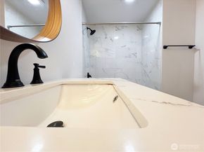 901 Sunset Boulevard NE D113, Renton WA 98056