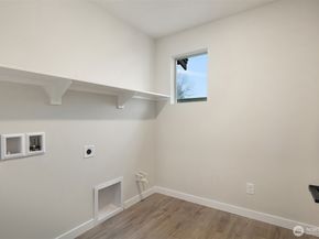 26584 NE 143rd Street NE 2B, Duvall WA 98019