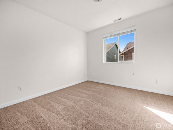 10002 13th Avenue SE, Everett WA 98208