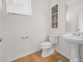 10002 13th Avenue SE, Everett WA 98208
