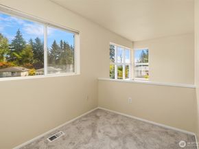 2753 124th Avenue SE, Bellevue WA 98005