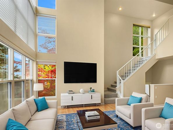 2753 124th Avenue SE, Bellevue WA 98005