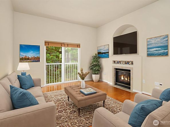 2753 124th Avenue SE, Bellevue WA 98005
