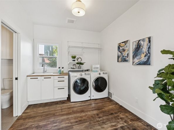 1910 S Lander Street, Seattle WA 98144