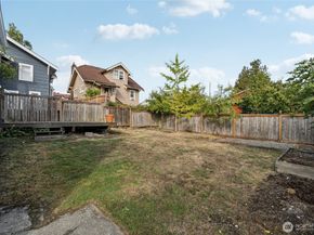 1910 S Lander Street, Seattle WA 98144