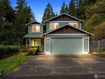 15606 Cascadian Way