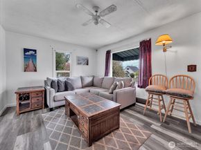 2426 Pine Street, Everett WA 98201