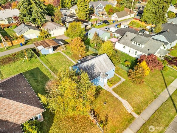 2426 Pine Street, Everett WA 98201