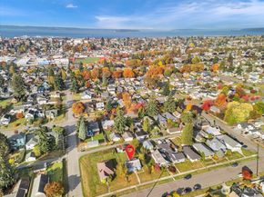 2426 Pine Street, Everett WA 98201