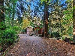 5755 Blakely Avenue NE, Bainbridge Island WA 98110